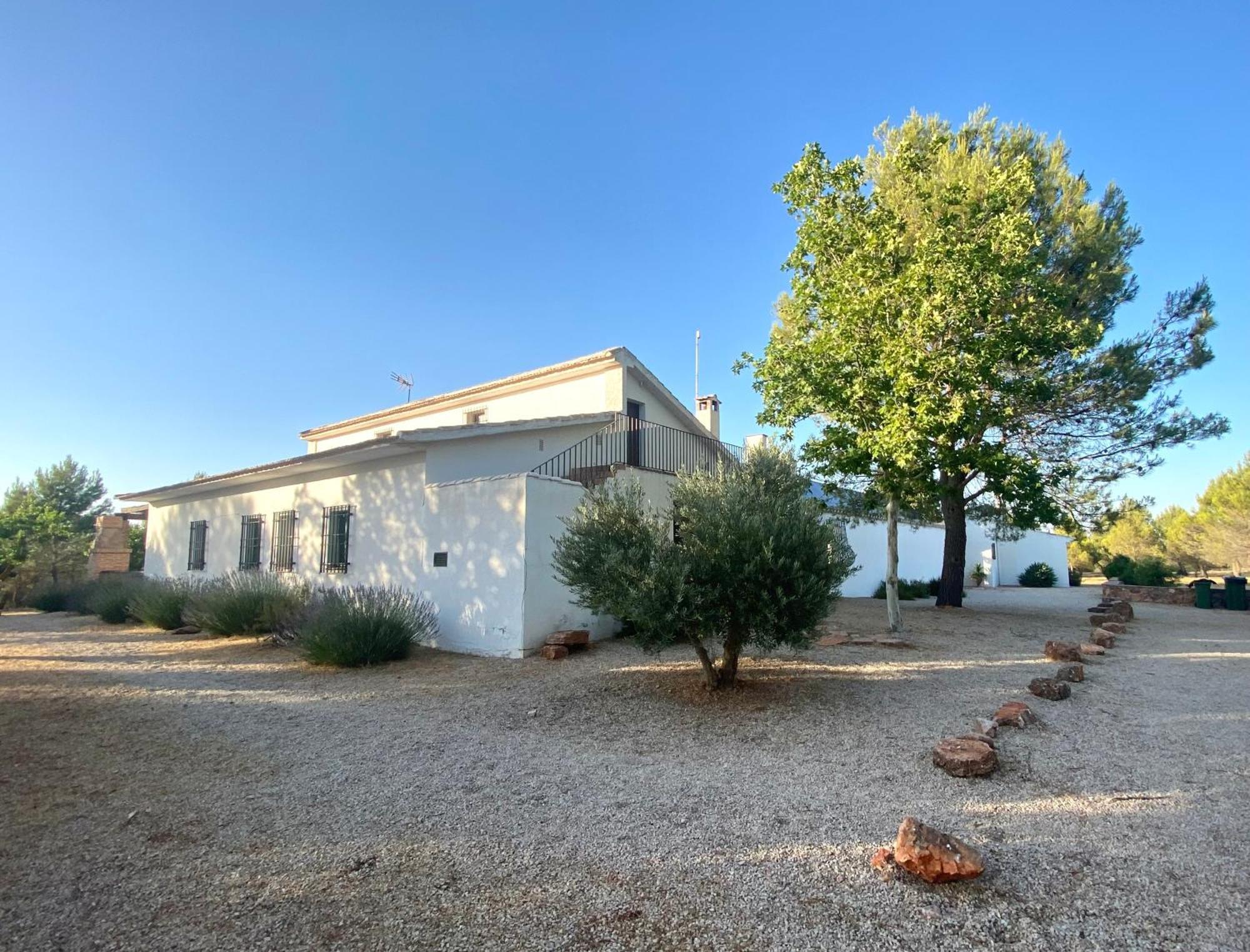 Gran Casa, Lagunas De Ruidera, Bbq, Porche, Chimenea Luaran gambar