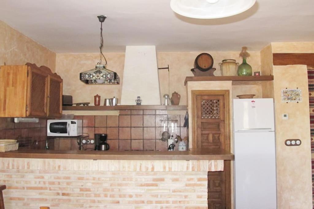 Gran Casa, Lagunas De Ruidera, Bbq, Porche, Chimenea Luaran gambar